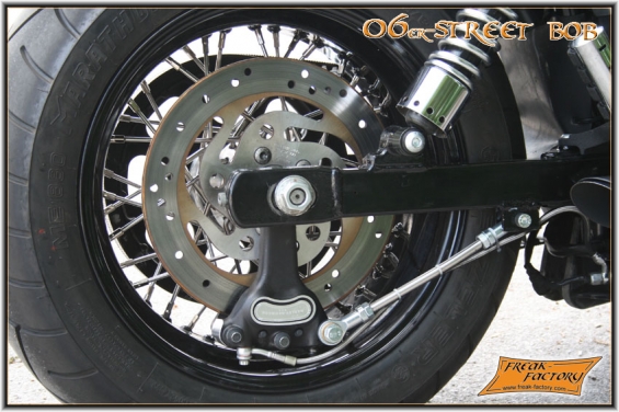 06er Street Bob